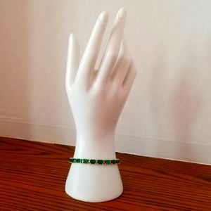 Emerald bracelet